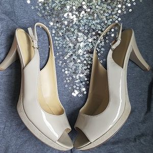 Nine West Nude Patent/ Suede Pumps - Size 10